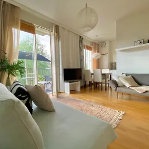 Garden Apartment, Helsinki - Airport Appartement